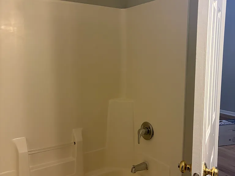 1410 N Bosworth Ave #1 — Photo 17