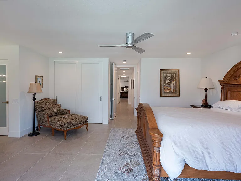 101 Columbia Dr — Photo 22