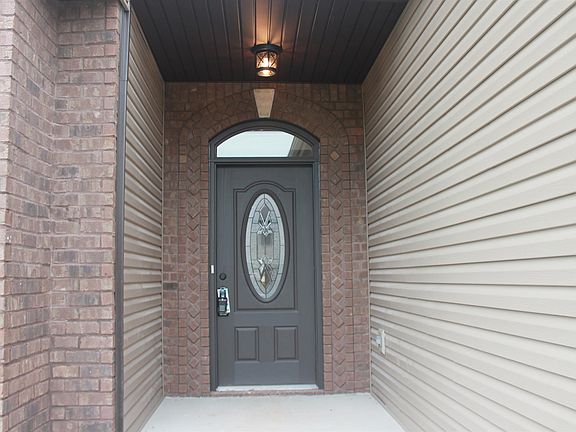 3rd image of 1716 Autumnwood Blvd