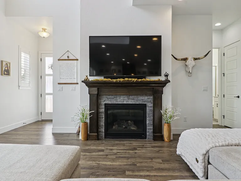 10534 Oncilla Ln — Photo 6