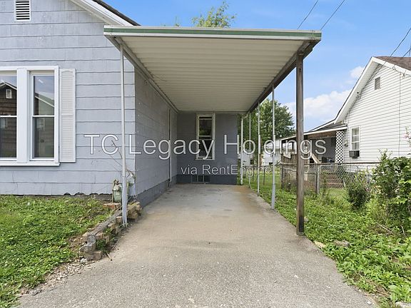3rd image of 502 Cottage Ave