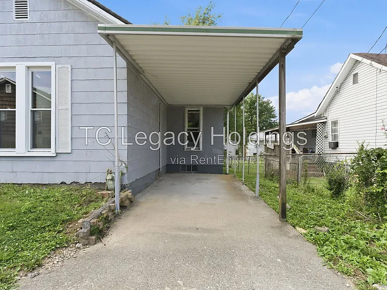 502 Cottage Ave — Photo 3