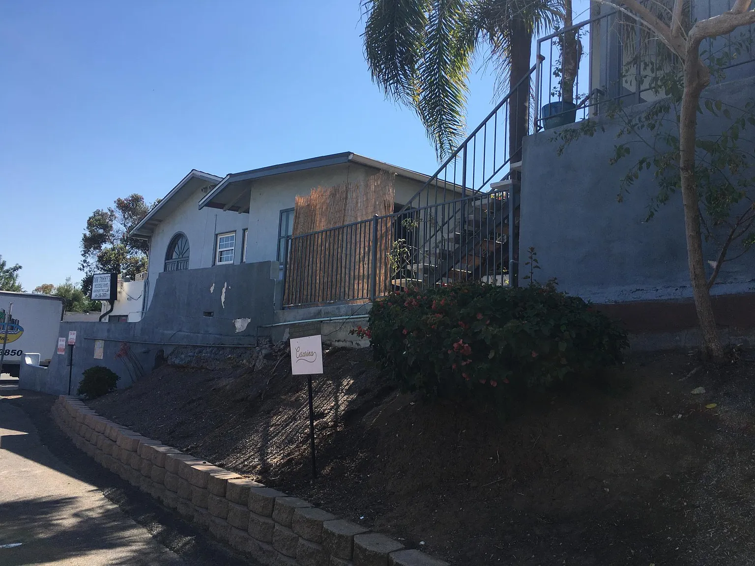 4145 Voltaire St — Photo 2