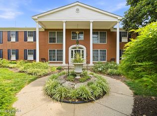 2454 Glenmary Ave APT 13, Louisville, KY 40204