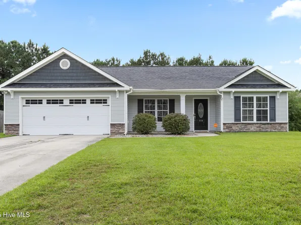 216 Jasmine Ln, Jacksonville, NC 28546