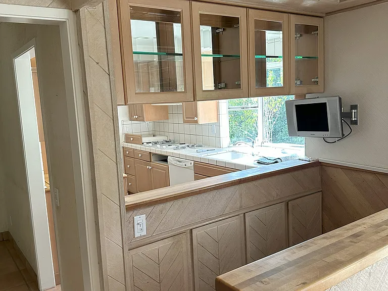3014 Persimmon Pl — Photo 8