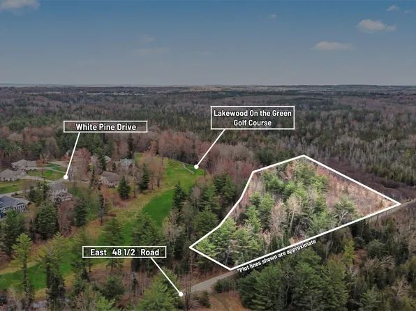 Vl East Rd #48-1/2, Cadillac, MI 49601