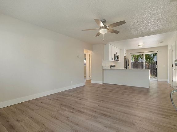 4th image of 116 W Shasta Ave #8