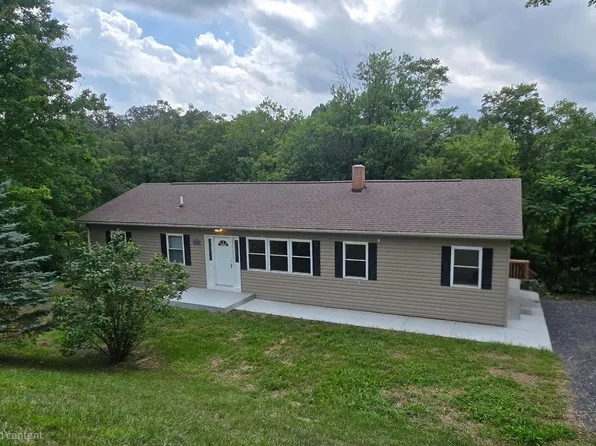 1355 Perry Rd, Winchester, VA 22602