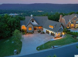 11034 Everest Cir SE, Huntsville, AL 35803