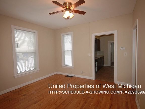 2nd image of 1314 Portland Ave NE #01