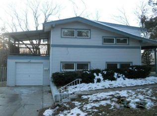 3212 Coronado St, Saint Joseph, MO 64505