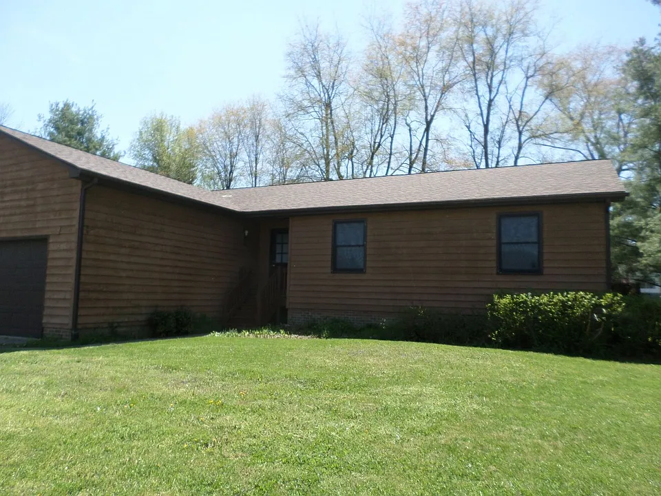 1333 Mockingbird Ln