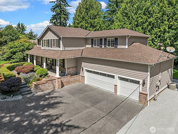 2nd image of 20527 Marine View Drive SW