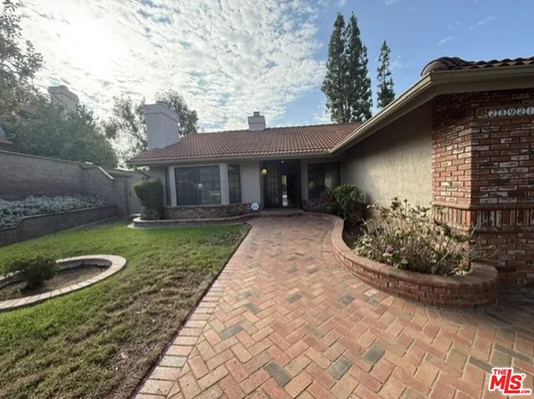 23921 Redbark Dr, Moreno Valley, CA 92557