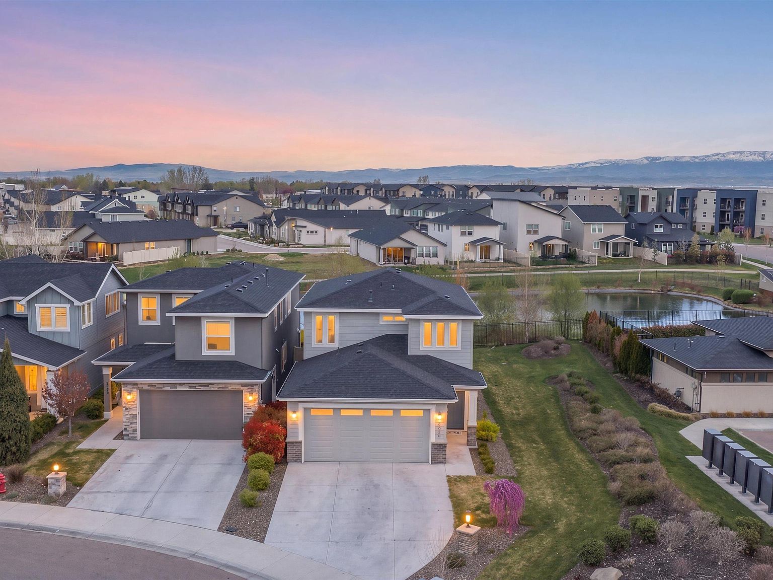2036 E Knobcone Dr, Meridian, ID 83642 | MLS #98980842 | Zillow
