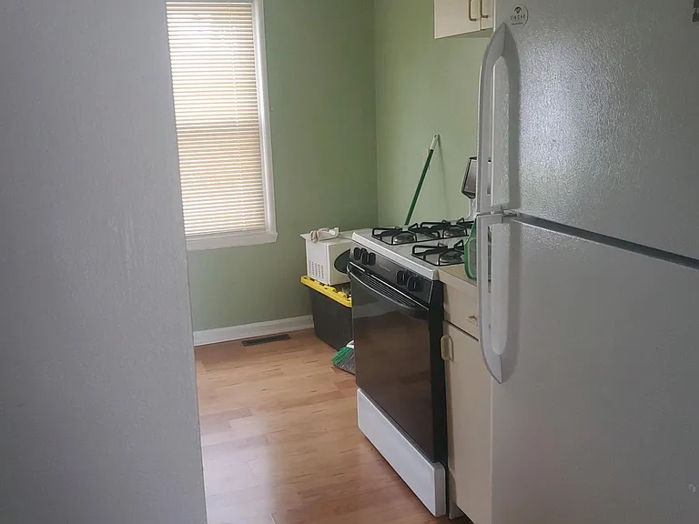 30504 Alger Blvd — Photo 9