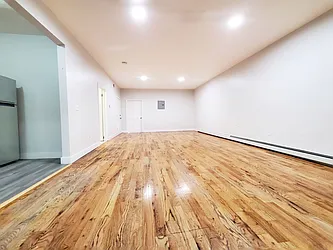 Rented by Rentall Group Inc