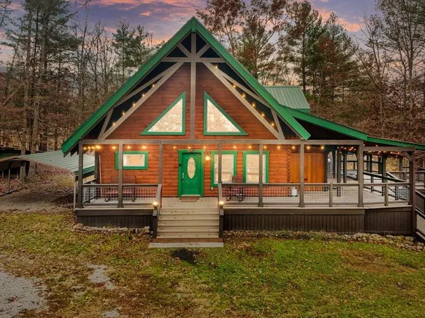 574 Bear Hollow Trl, New Castle, VA 24127