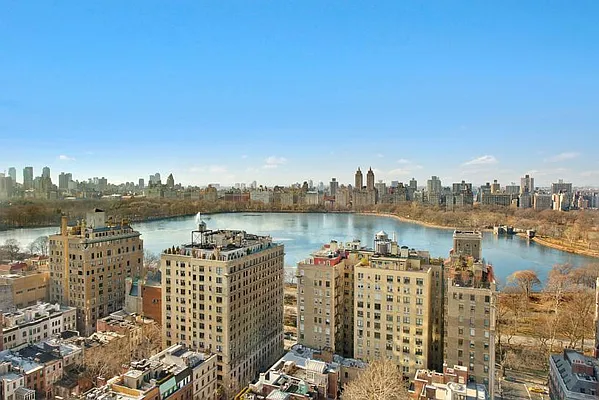 Rented by Keller Williams NYC | media 4