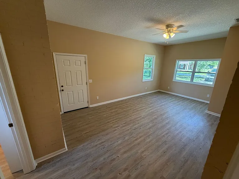 2640 Canary Dr — Photo 10