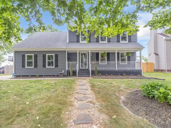 408 Knells Ridge Dr, Chesapeake, VA 23320