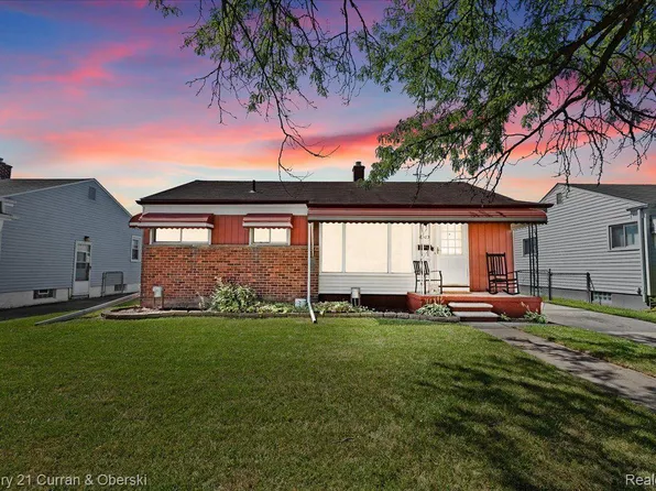 6503 Gilman St, Garden City, MI 48135