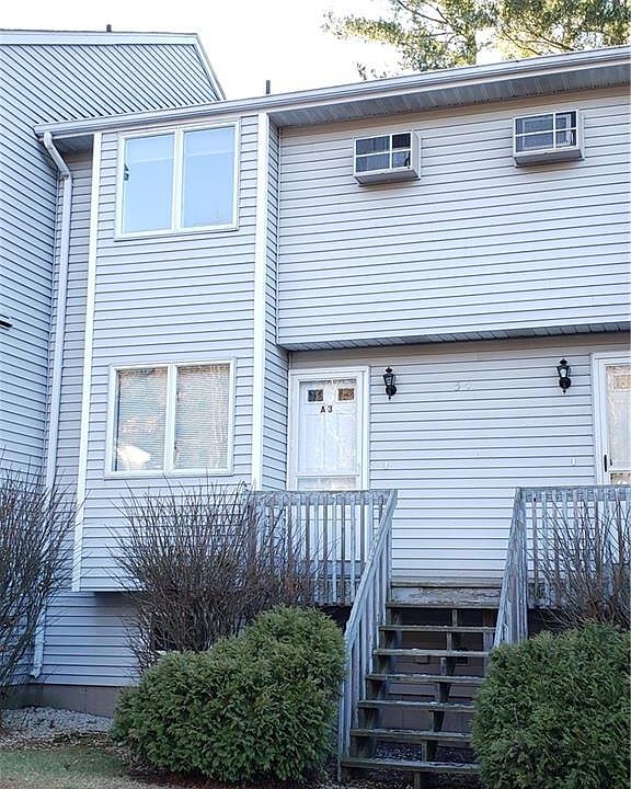 1st image of 54 Bradley St APT 3