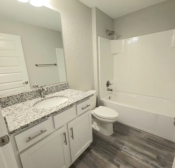 312 Locust Pass — Photo 11