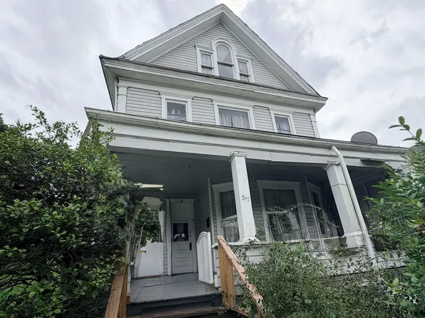 317 E Park Ave, Fairmont, WV 26554