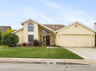 1494 Bathurst Dr, Santa Maria, CA 93455