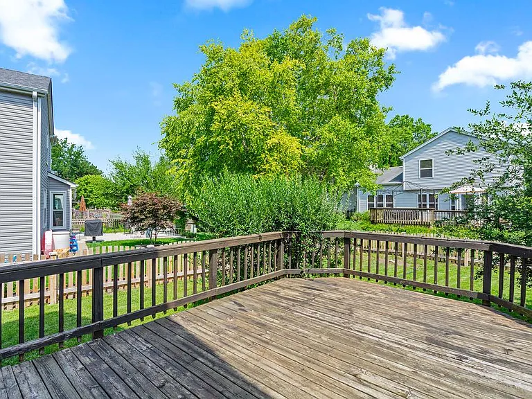 2204 Brindlewood Dr — Photo 13