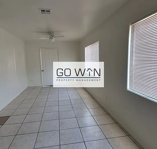 3006 E Granada Rd — Photo 6
