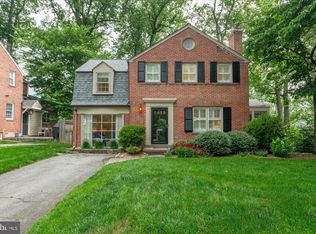 6005 Wynnwood Rd, Bethesda, MD 20816
