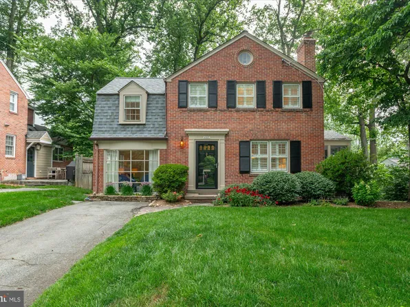 6005 Wynnwood Rd, Bethesda, MD 20816