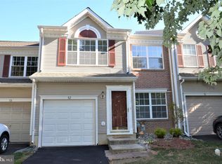 52 Quince Cir, Newtown, PA 18940