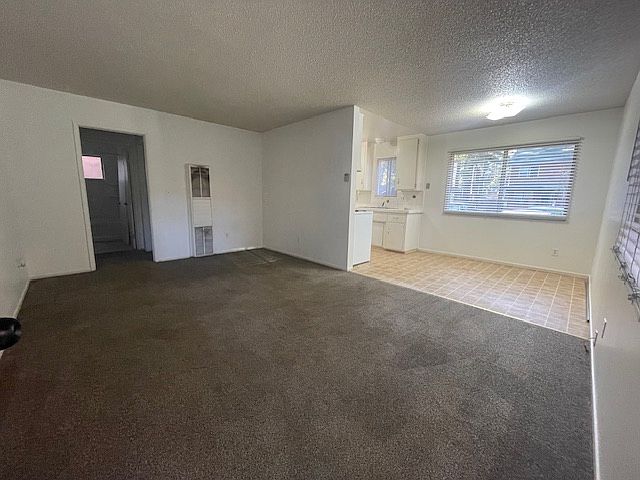 1st image of 948 Tallac Ave #1
