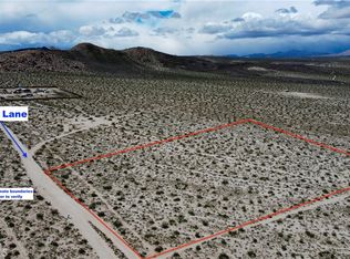 710 Buckeye Ln, Lucerne Valley, CA 92356