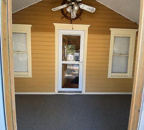 3rd image of 612 Anthony Avenue