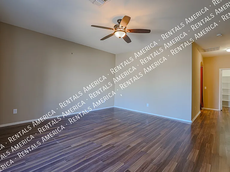 2954 E Coconino Dr — Photo 19