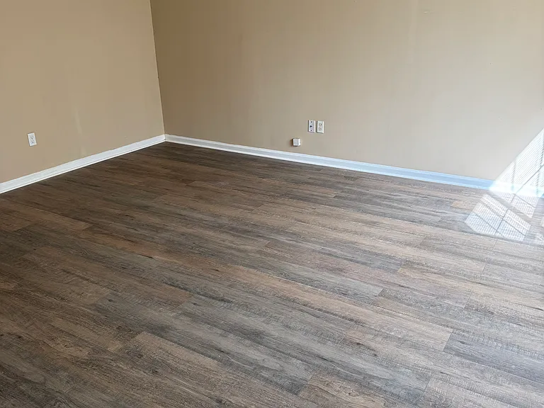 147 Orchard Pass — Photo 2