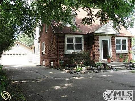 Welcome to 35450 Joy Rd