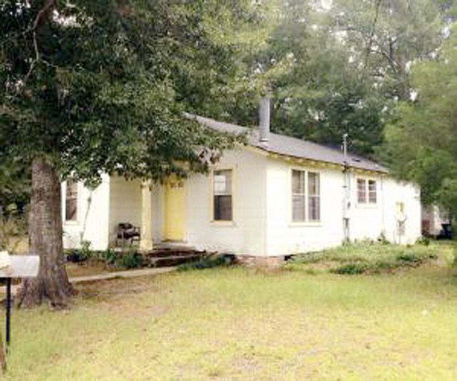 1st image of 615 Louise St