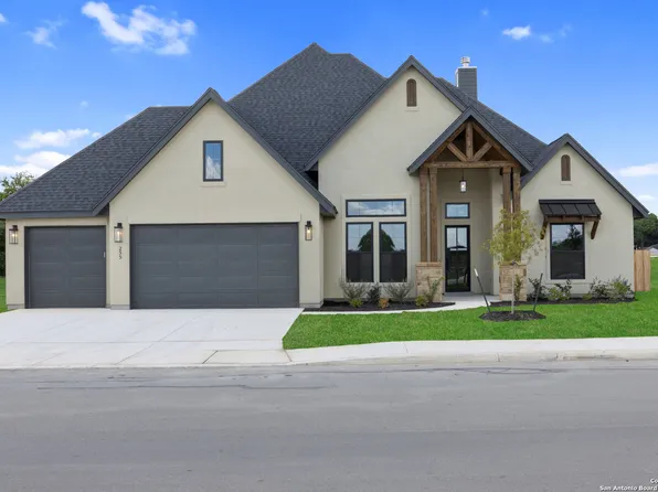 255 Janice Ave, Castroville, TX 78009