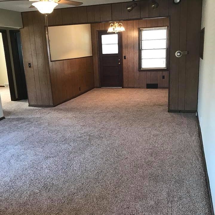 View from front door - bedrooms can be seen to left - sunroo