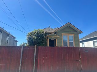 2133 E 15th St, Oakland, CA