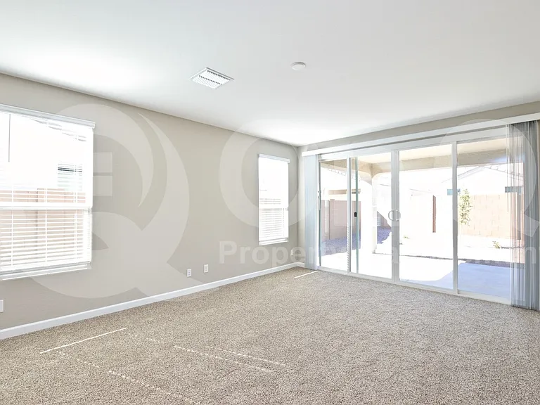 8502 W Millerton Way — Photo 8