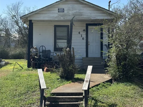 416 N 5th St, Corsicana, TX 75110