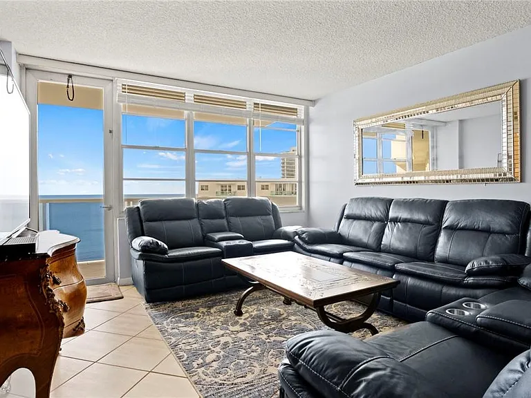 3725 S Ocean Dr #1610 — Photo 3