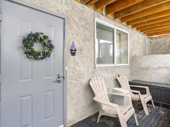 4902 B 43rd St #5, Legal, AB T0G 1L0